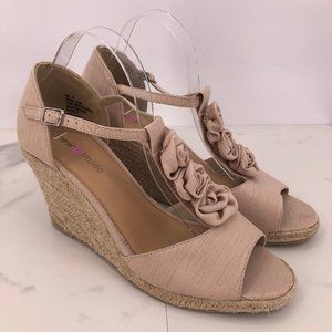 NWOT New @titude tan wedge espadrille